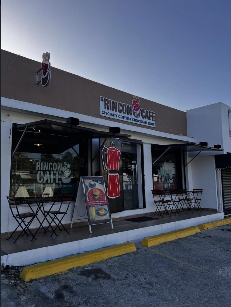 Fachada de El Rincón del Café en Los Prados